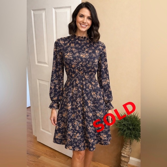 SHEIN Dresses & Skirts - ❌SOLD❌Navy and Beige Floral Long Sleeve Dress Size Medium